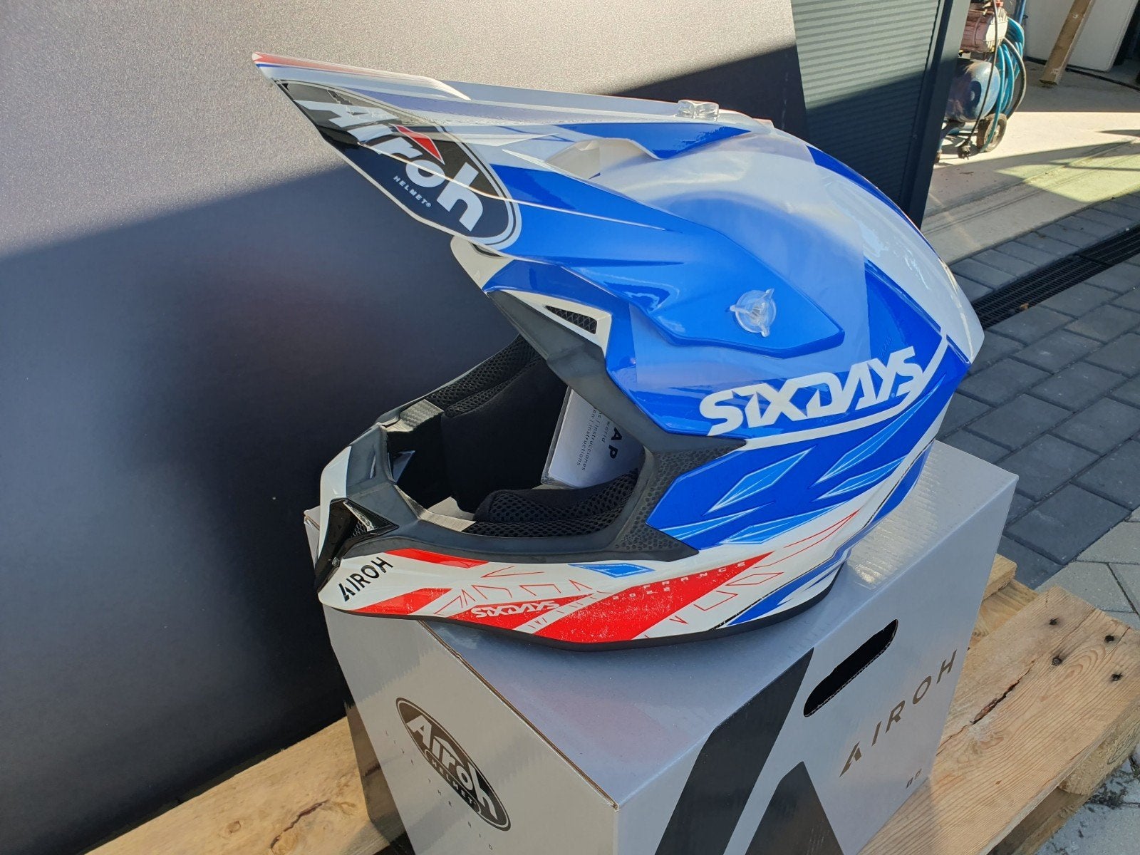 Motocross helm Airho, M, Offroadhelm, Ophalen of Verzenden, Nieuw met kaartje