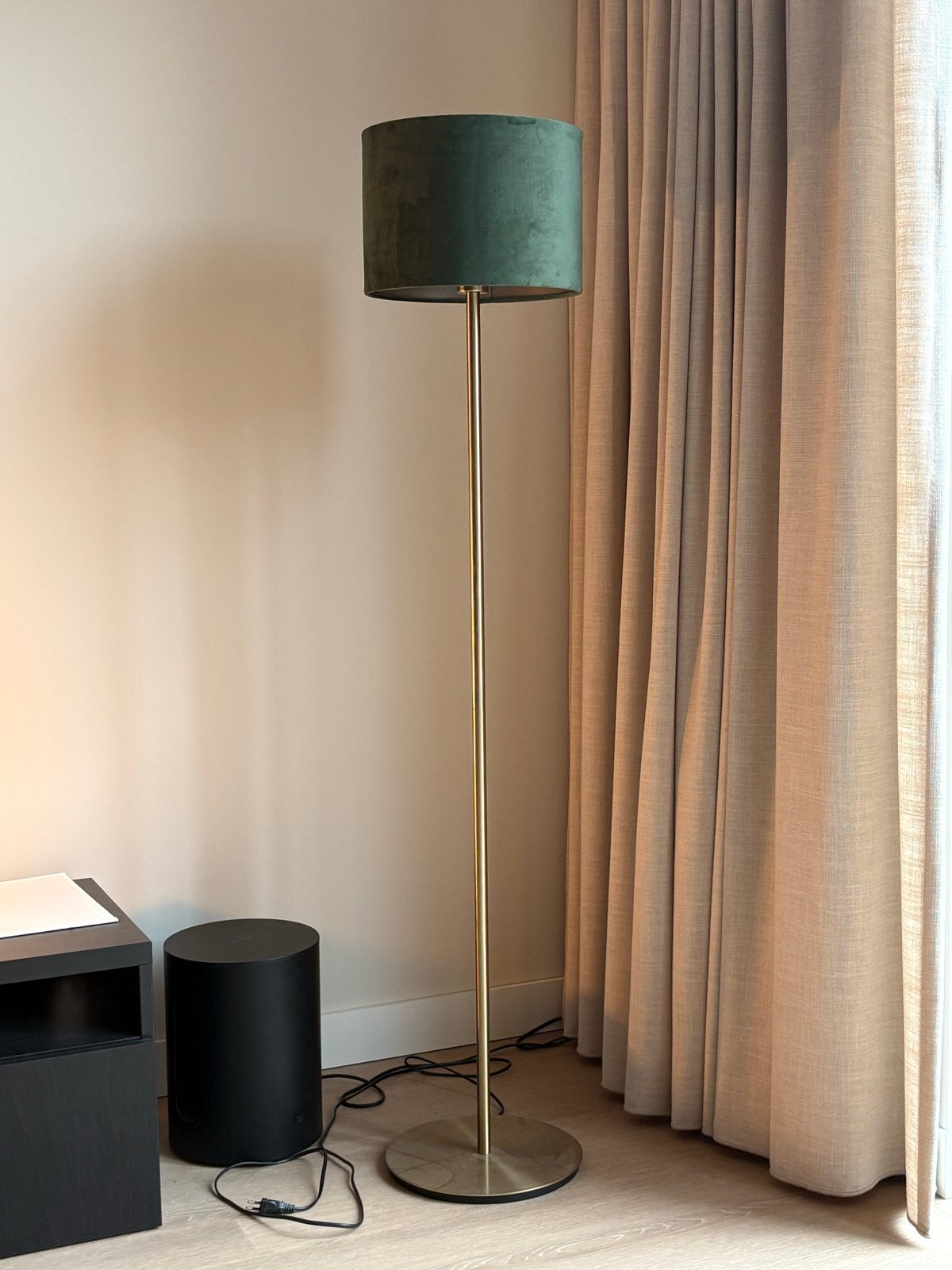Vloerlamp met groene kap, Ophalen, E27 (groot), Zo goed als nieuw, Metaal