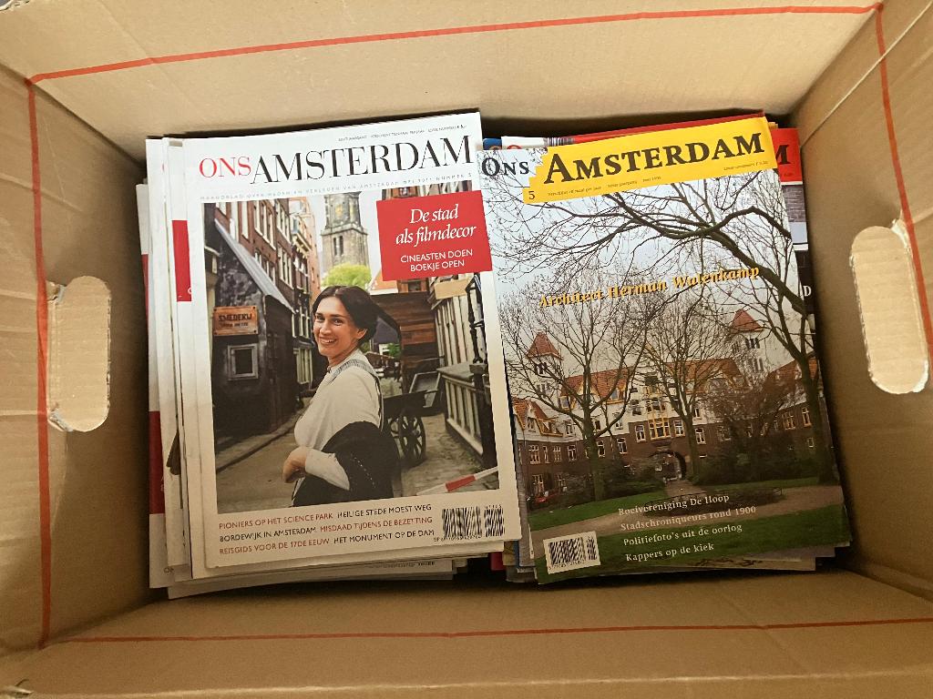40 jaargangen historisch maandblad Ons Amsterdam: 1971-2011, Diverse auteurs, Zo goed als nieuw, Ophalen, 20e eeuw of later