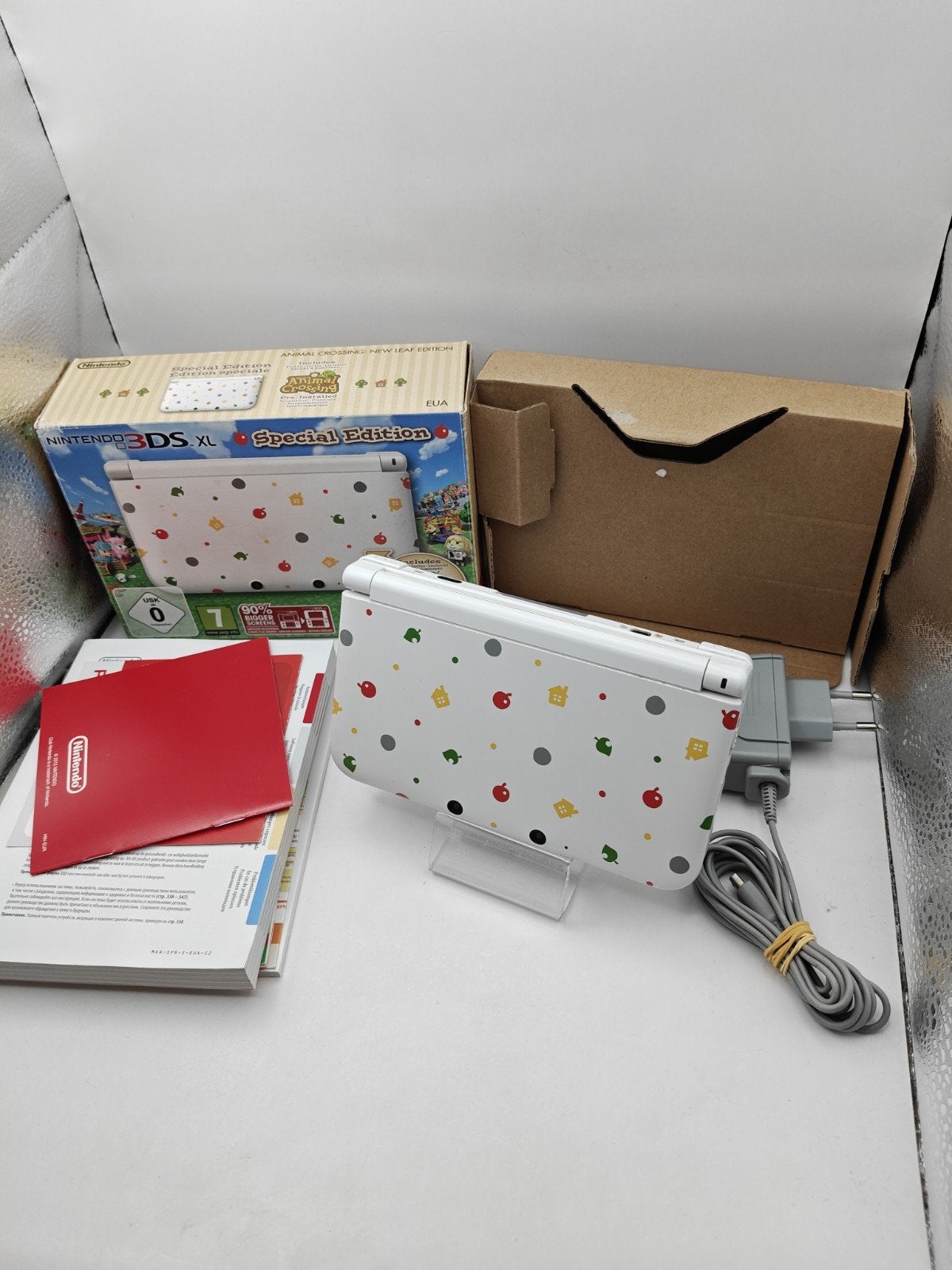 Nintendo 3DS XL Special Edition Animal Crossing CIB New leaf, Spelcomputers en Games, Met games, Wit, 3DS XL, Ophalen of Verzenden
