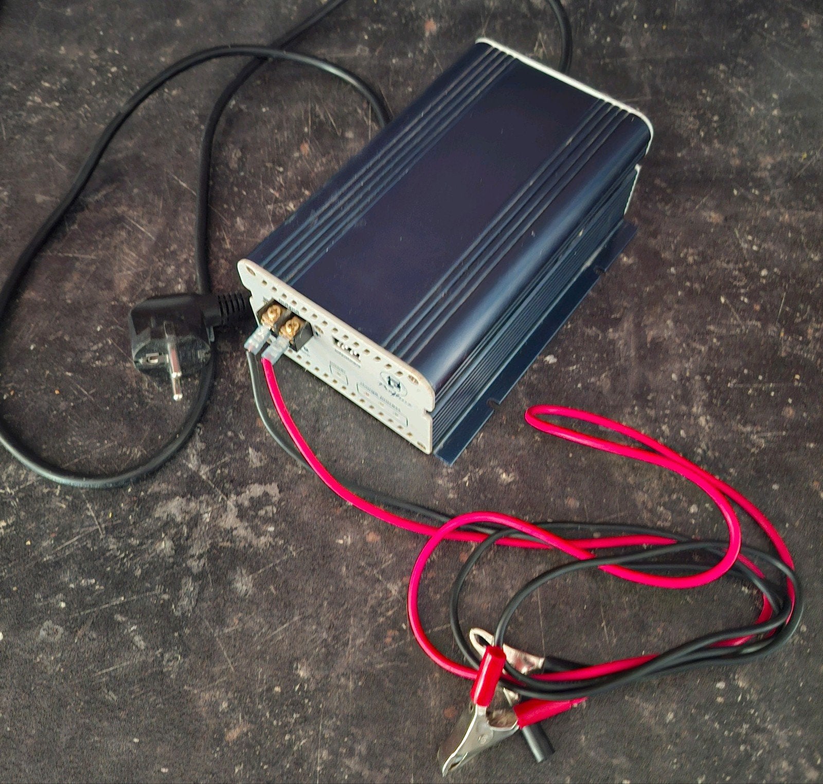 LBC 400 Acculader - Proline 12Vdc / 10Amp, Ophalen of Verzenden, Gebruikt, Universele onderdelen