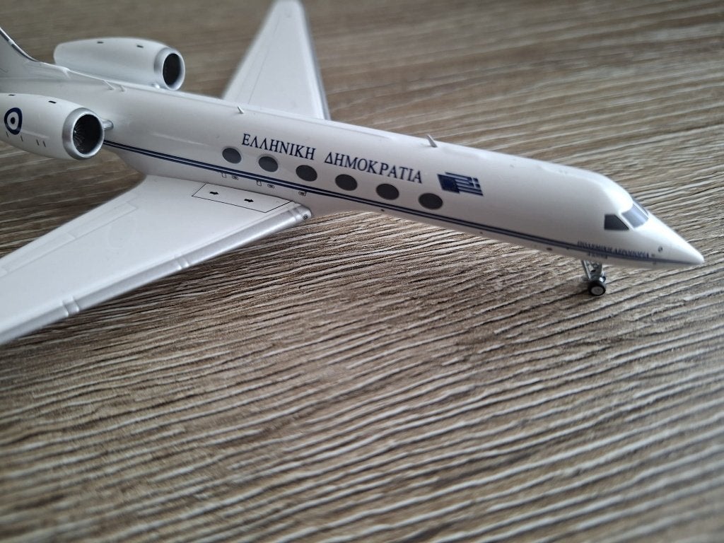 Schaalmodel Gulfstream G-V Reg 678 HELLENIC AIR FORCE NG, Ophalen, Zo goed als nieuw, Schaalmodel