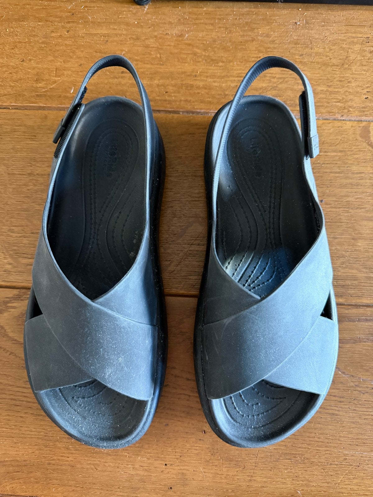 Crocs sandalen zwart maat 39-40, Ophalen of Verzenden, Zo goed als nieuw, Zwart, Sandalen of Muiltjes