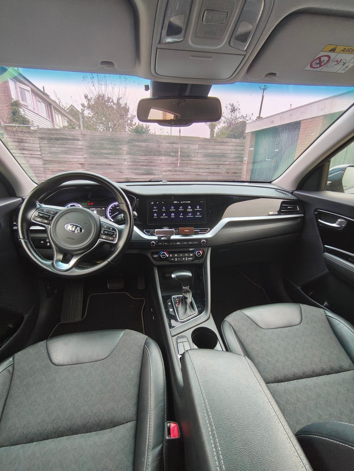 Foto 10 van Kia Niro 1.6 GDi Hybrid 141pk Dct6 2020 Blauw