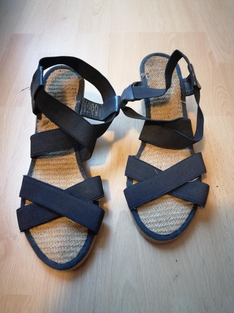 Sleehakken zomer/sandalen, Sandalen of Muiltjes, Onbekend, Gedragen, Verzenden