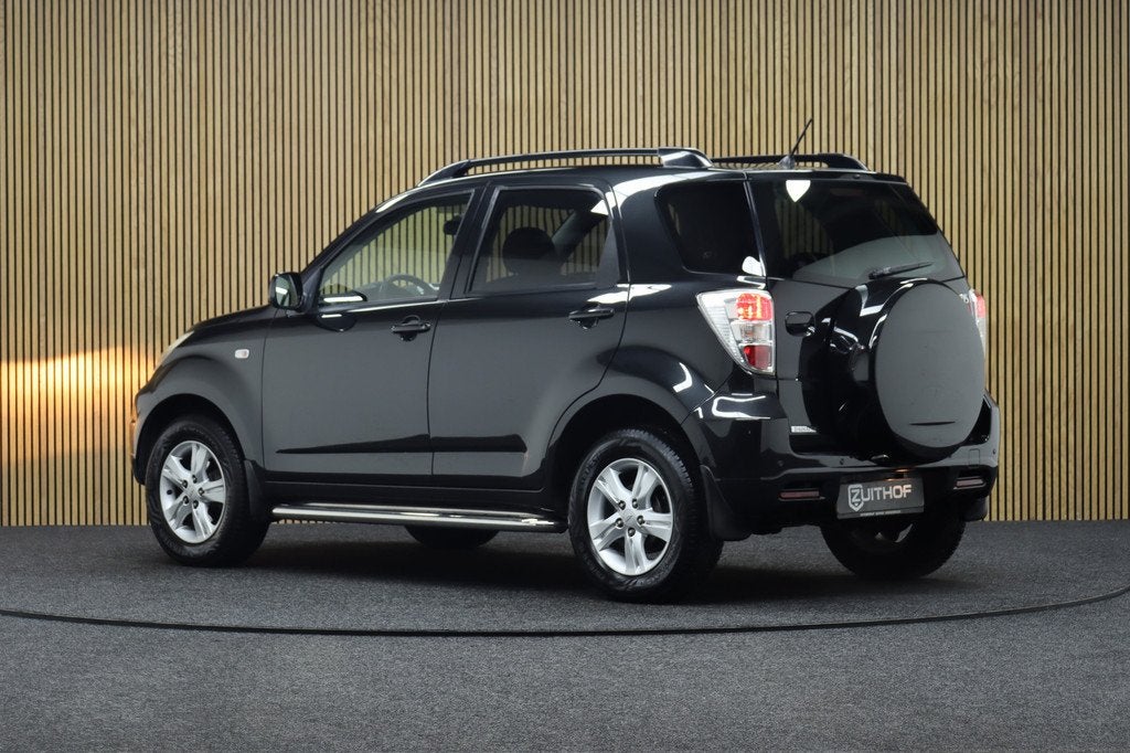 Daihatsu Terios 1.5 2WD Traffic | LM Velgen | All-season Ban, Auto's, Daihatsu, Keurmerk '100% Onderhouden', 1350 kg, Zwart, Met garantie (alle)