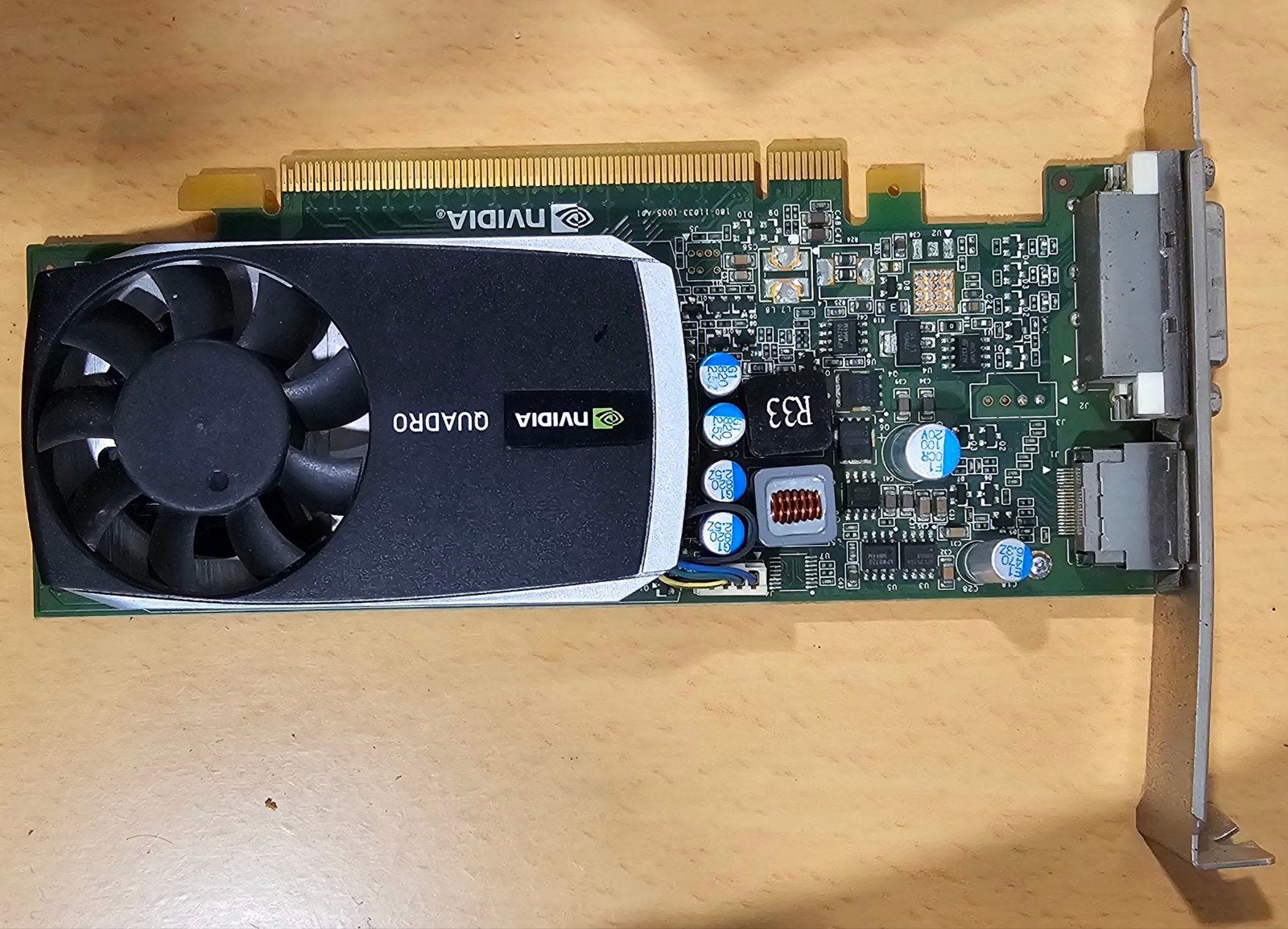 NVIDIA Quadro 600 Grafische Kaart - Zo goed als nieuw, Computers en Software, Videokaarten, PCI-Express 2, GDDR3, DVI, Ophalen of Verzenden