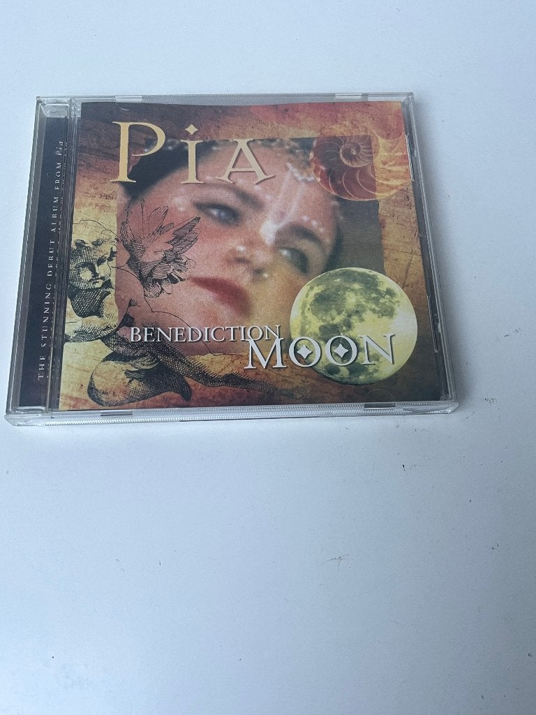 Pia - Benediction Moon CD, Ophalen of Verzenden, Zo goed als nieuw, Muziek vocaal