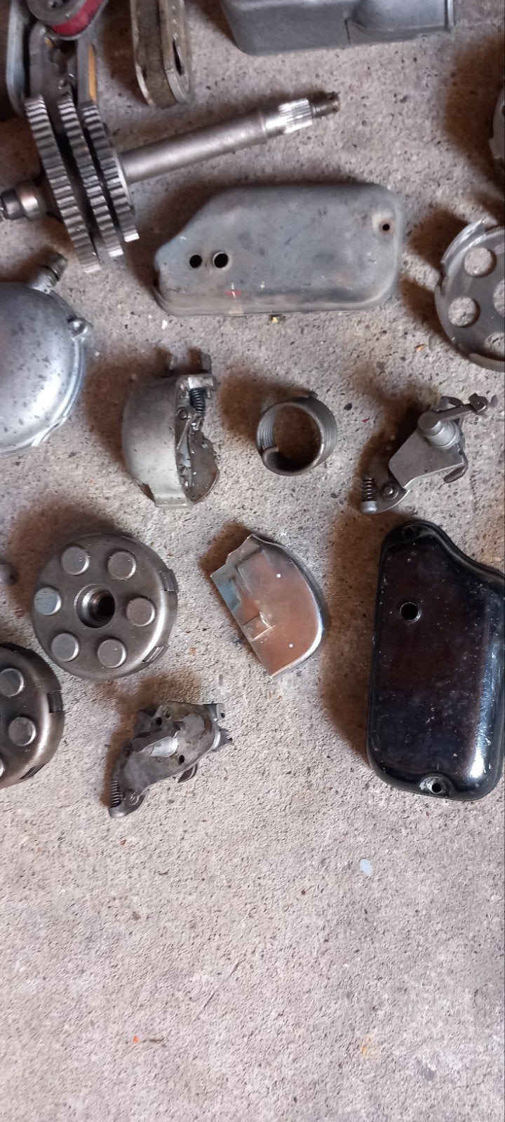 Diverse Vespa Oldtimer Onderdelen Motorscooter, Ophalen of Verzenden, Gebruikt, Blok, Overige merken