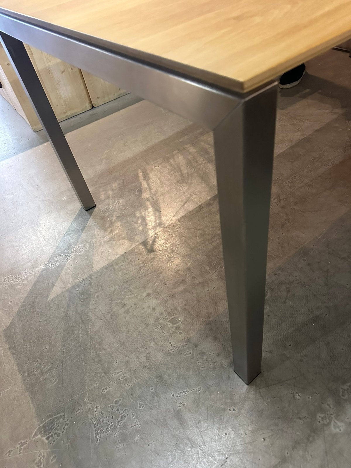 Eettafel 100cm x 200cm, Huis en Inrichting, C, 200 cm of meer, Zo goed als nieuw, X