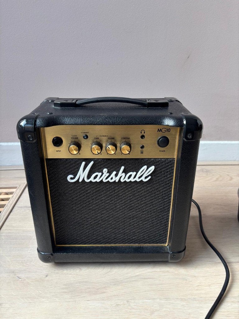 Marshall MG10 Gitaarversterker, Muziek en Instrumenten, Versterkers | Bas en Gitaar, Ophalen, Zo goed als nieuw, Gitaar, Minder dan 50 watt