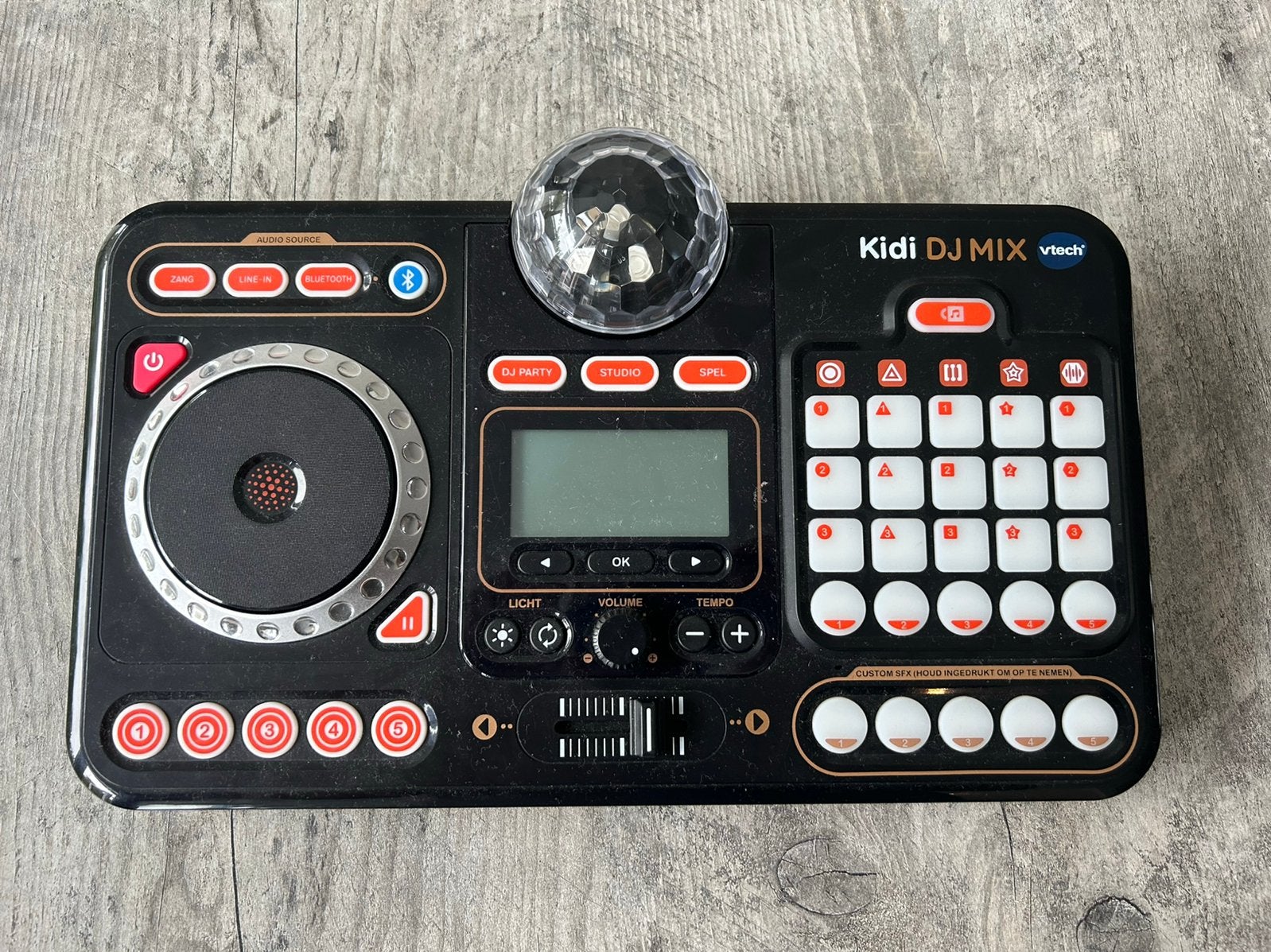 Kidi DJ MIX vtech, Ophalen