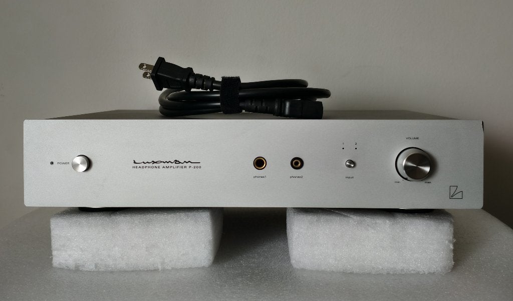 Luxman P-200 Pure Class A Hi-Fi hoofdtelefoonversterker 2W, Overige merken, Gebruikt, Verzenden, Minder dan 60 watt