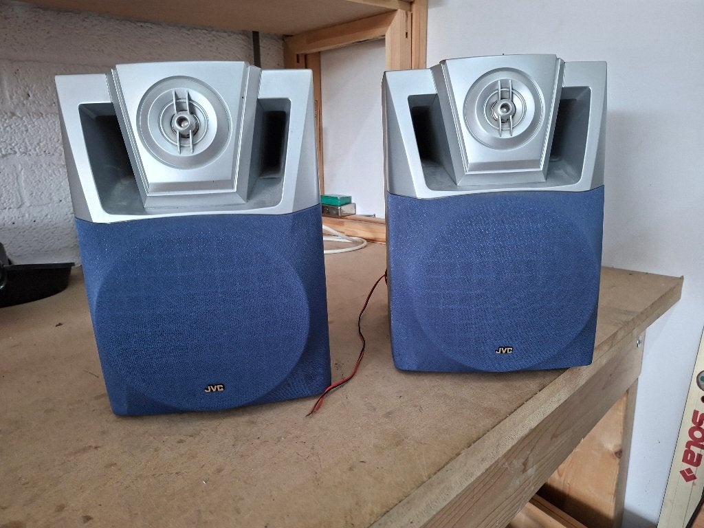 uitstekende set goede jvc luidsprekers/boxen, Audio, Tv en Foto, Luidsprekers, Gebruikt, JVC, Ophalen of Verzenden, 120 watt of meer