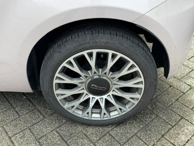 Fiat 500 0.9 TwinAir Turbo Star *schuifdak *carplay *cruise, 86 pk, Gebruikt, Zwart, Overige kleuren