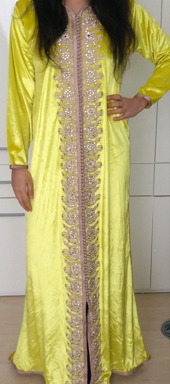 Prachtige Marokkaanse Kaftan - Geel met Borduurwerk, Maat 38/40 (M), Geel, Ophalen of Verzenden, Onder de knie