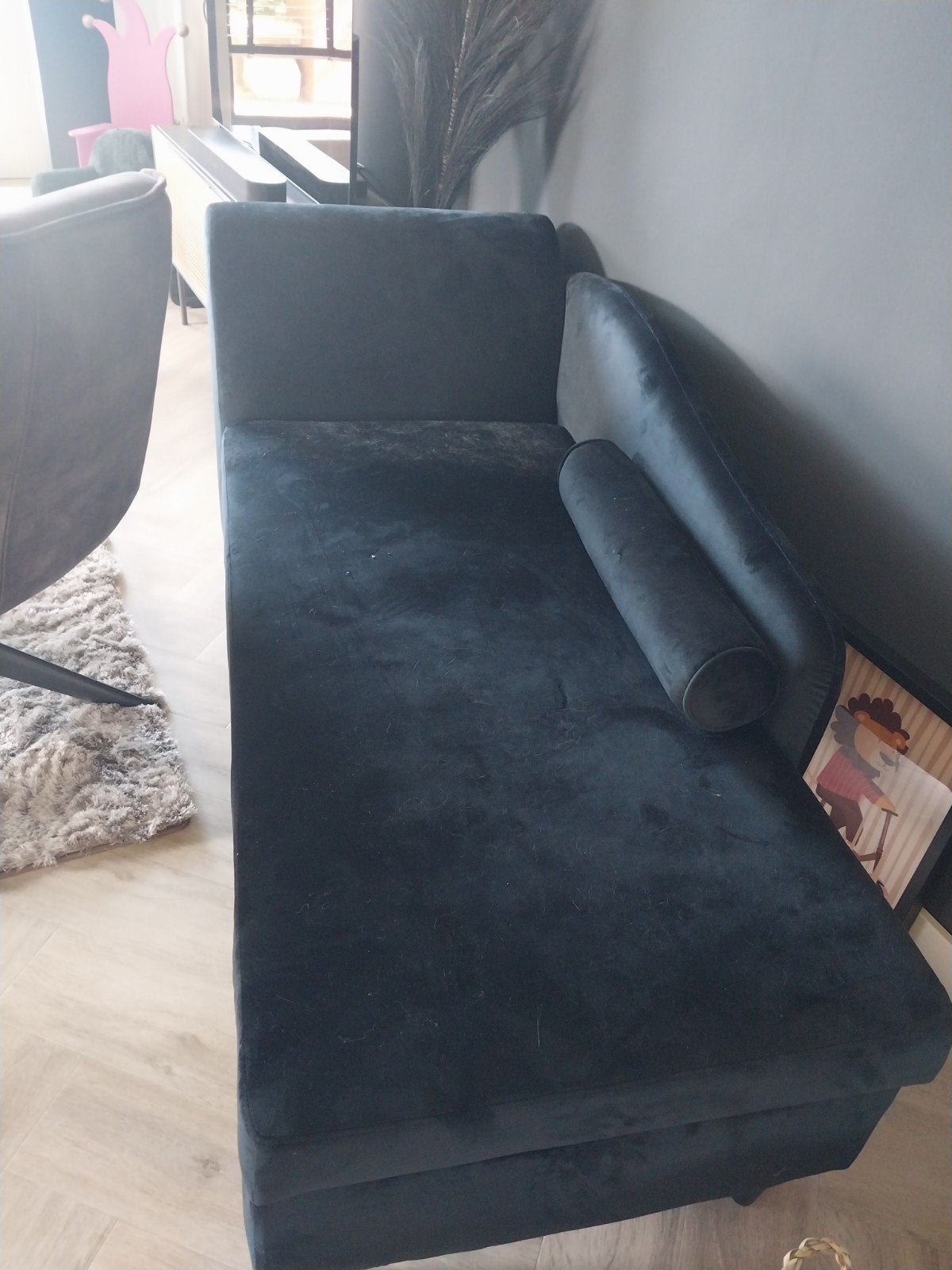 Mooie zwarte sofa, Huis en Inrichting, Banken | Bankstellen, Ophalen of Verzenden, Eenpersoons, Stof, 150 tot 200 cm