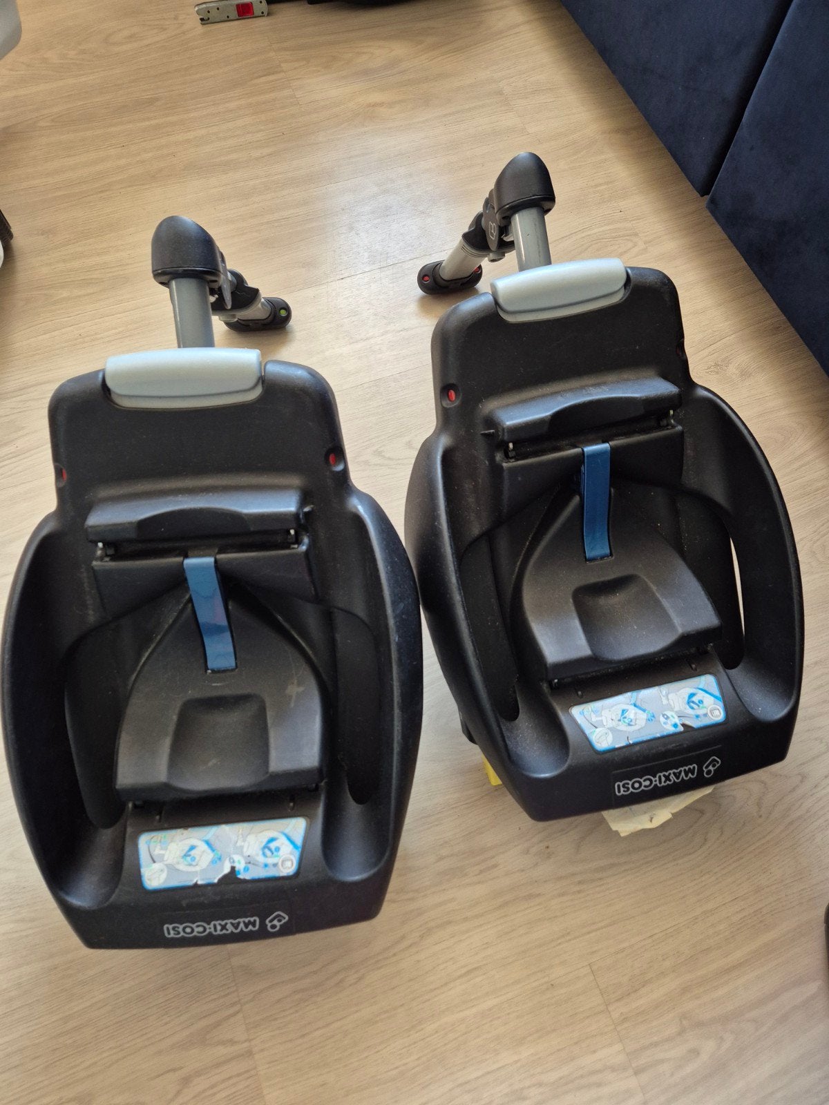 Maxi-Cosi EasyFix Isofix Base - 2 stuks, Kinderen en Baby's, Autostoeltjes, Ophalen, Autogordel of Isofix, Gebruikt, 0 t/m 13 kg