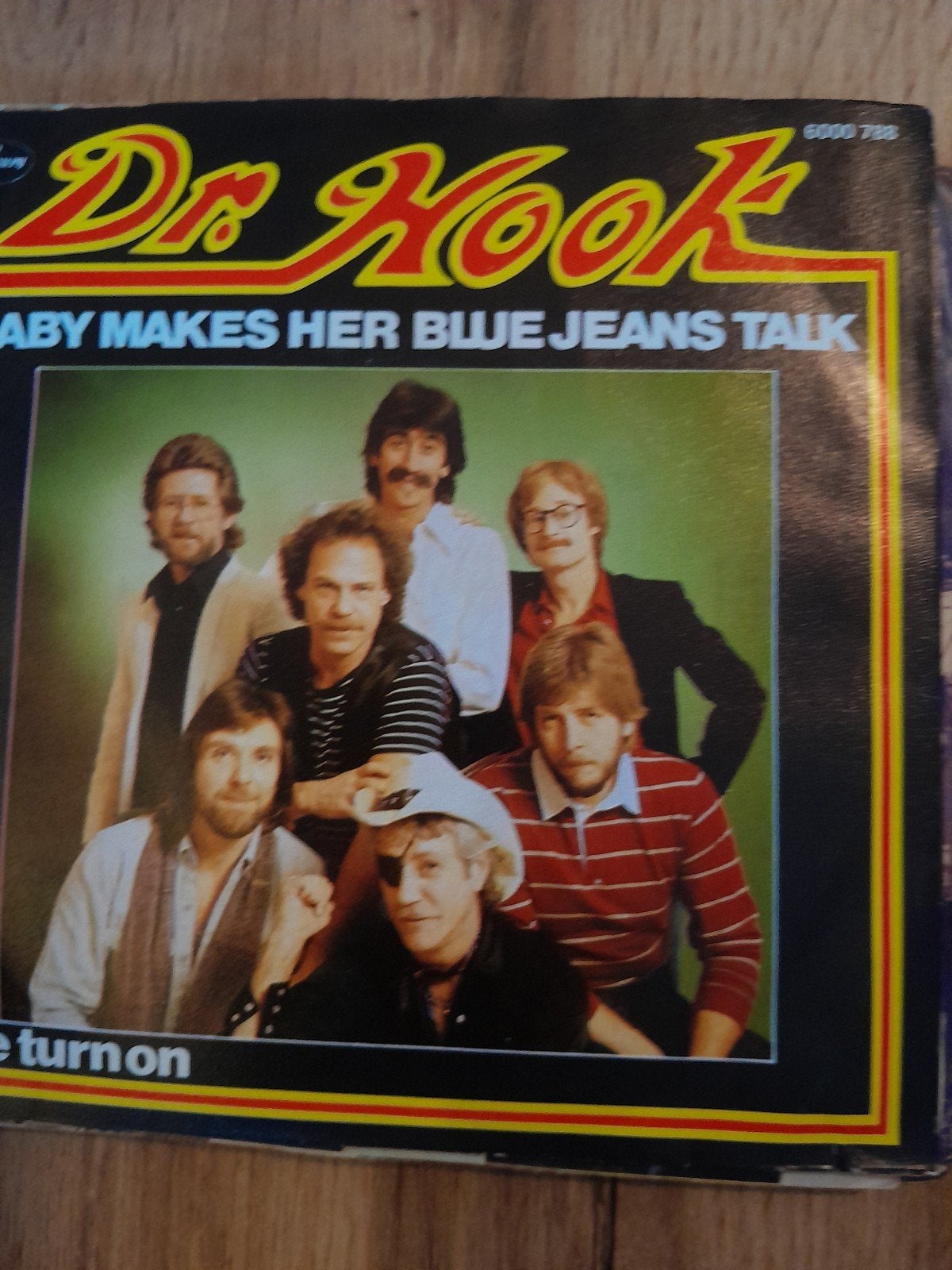 Dr hook 7 inch baby makes her blue jeans talk, Ophalen of Verzenden, Zo goed als nieuw, Pop