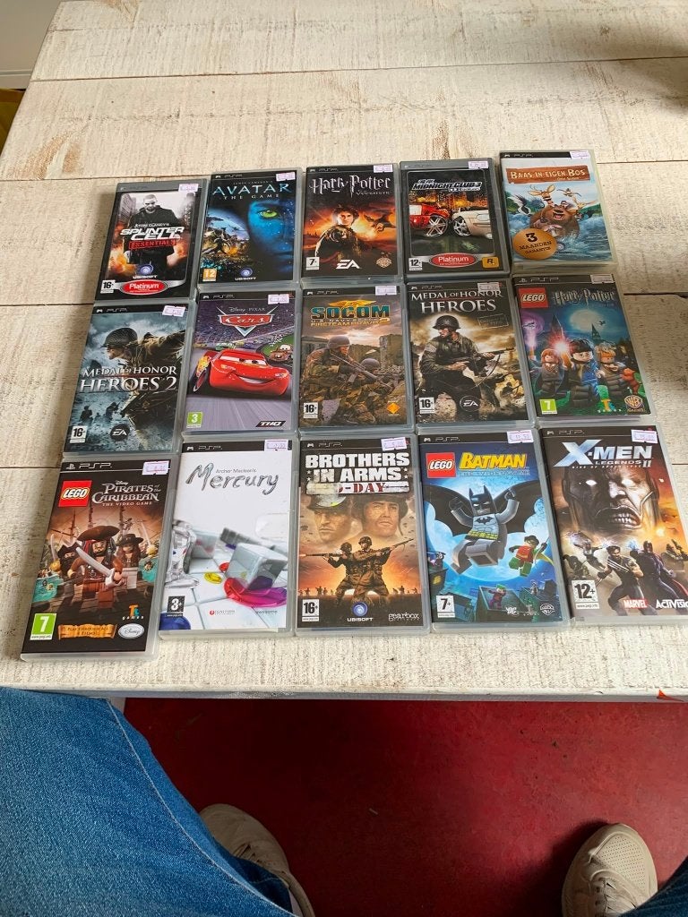 psp spellen, Spelcomputers en Games, Games | Sony PlayStation Portable, Gekoppelde computers, Overige genres, 1 speler, Refurbished