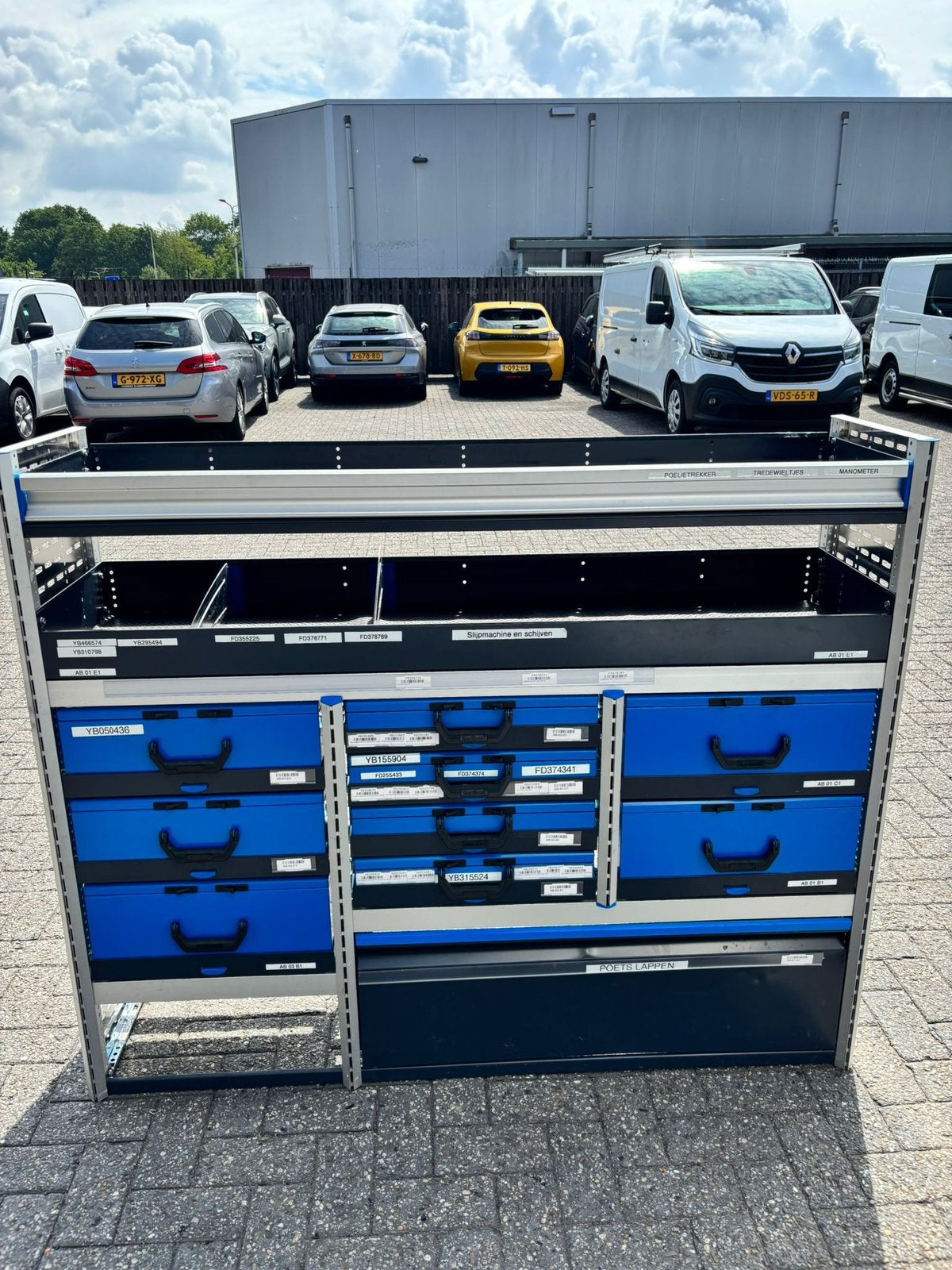 Bedrijfswagen inrichting met laden en schappen, Auto diversen, Auto-accessoires, Ophalen, Gebruikt