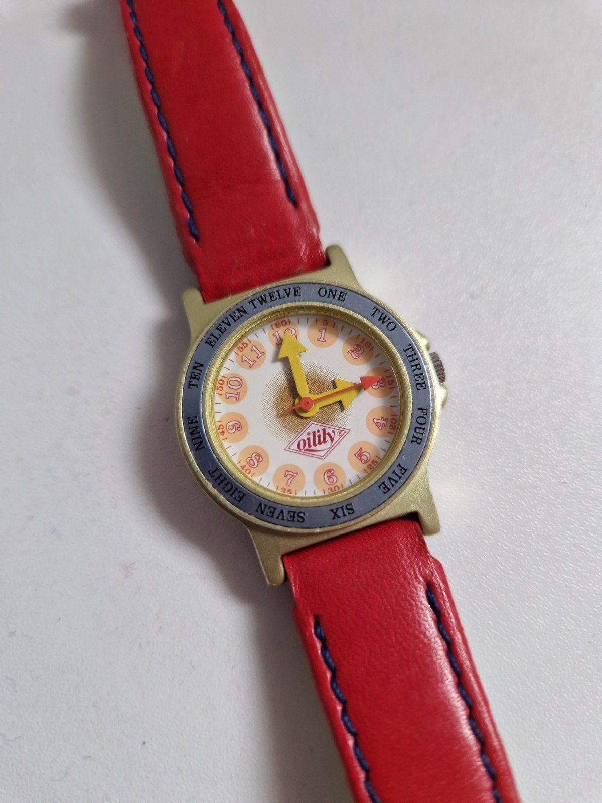 Oilily kinderhorloge - goud / rood, Ophalen of Verzenden, Gebruikt, Rood, Meisje