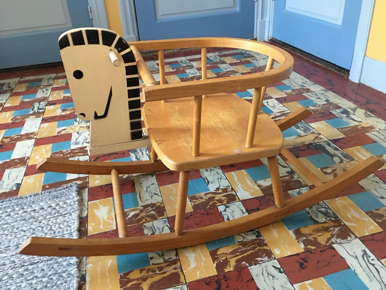 Houten hobbelpaard/schommelstoel voor kinderen, Antiek en Kunst, Antiek | Speelgoed, Ophalen