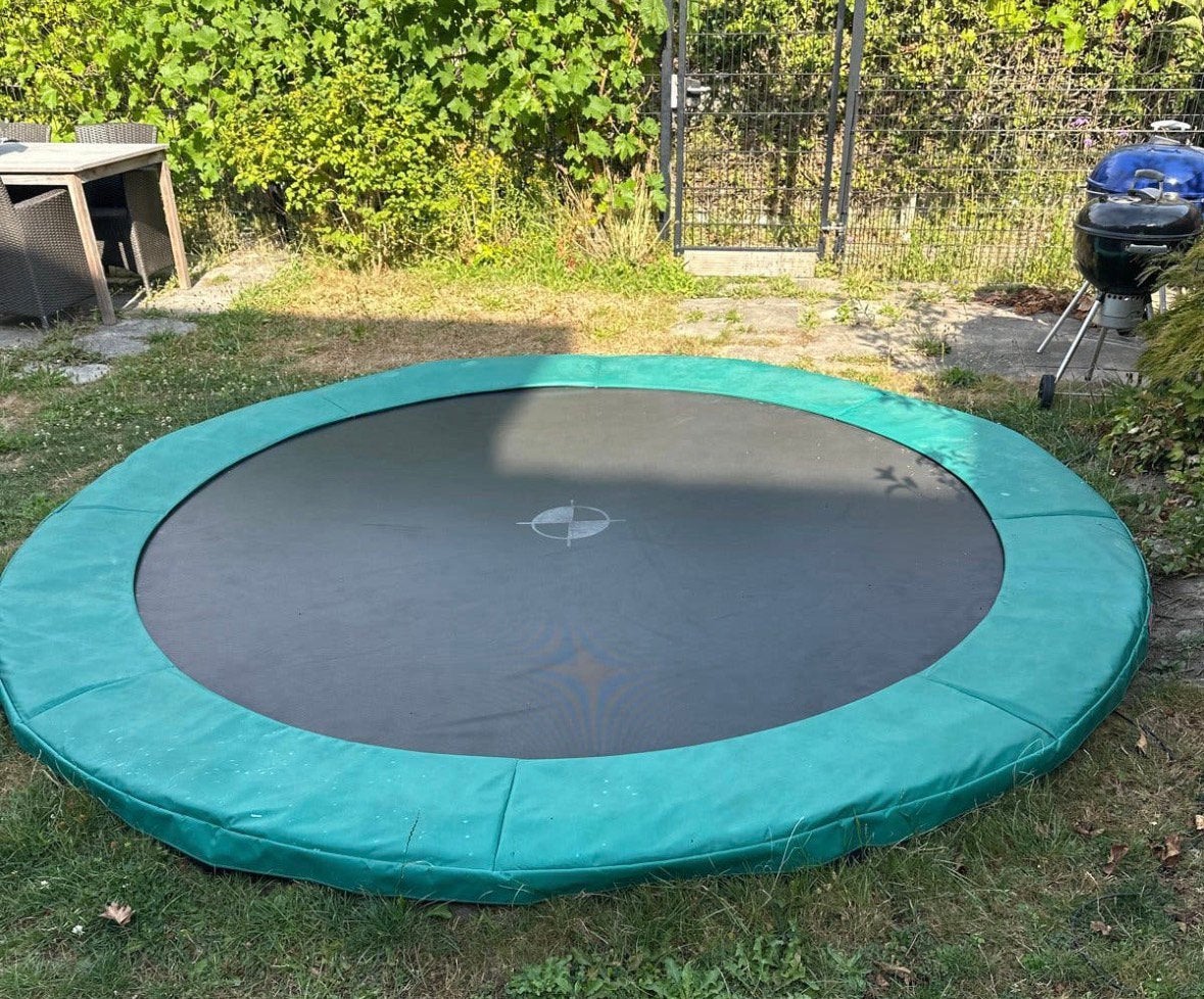 BERG 330/340 InGround Favorit Trampoline - Groen, Ophalen, Gebruikt