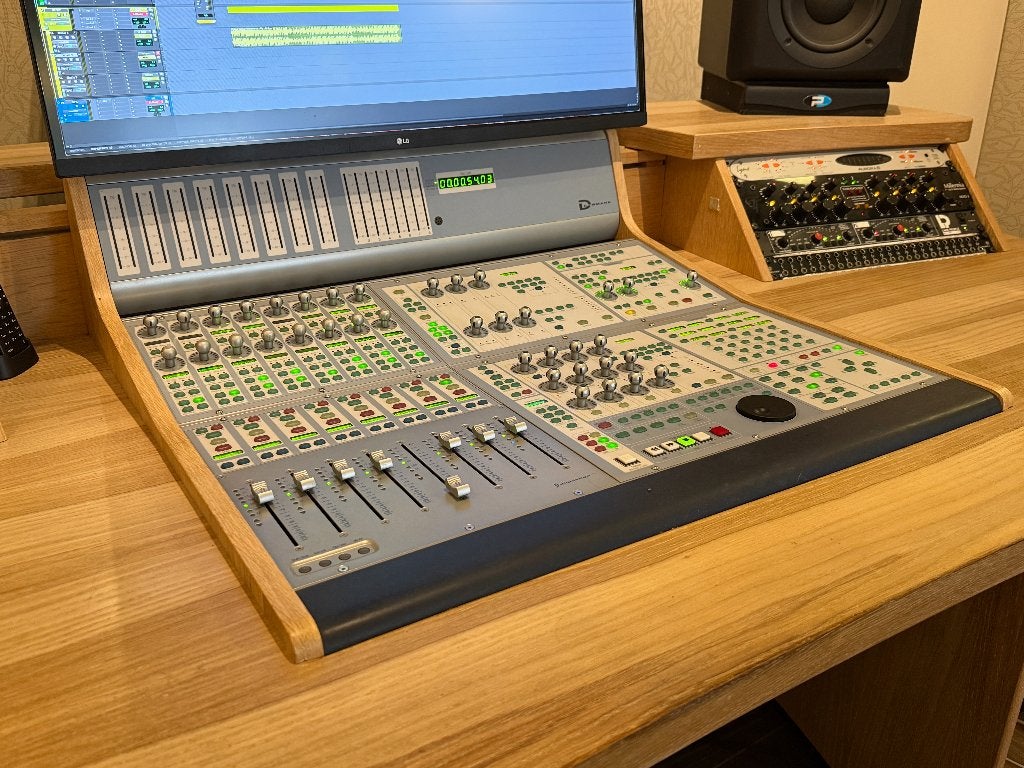 Digidesign D-Command + XMon, evt. met studiomeubel, Ophalen, Gebruikt, Audio