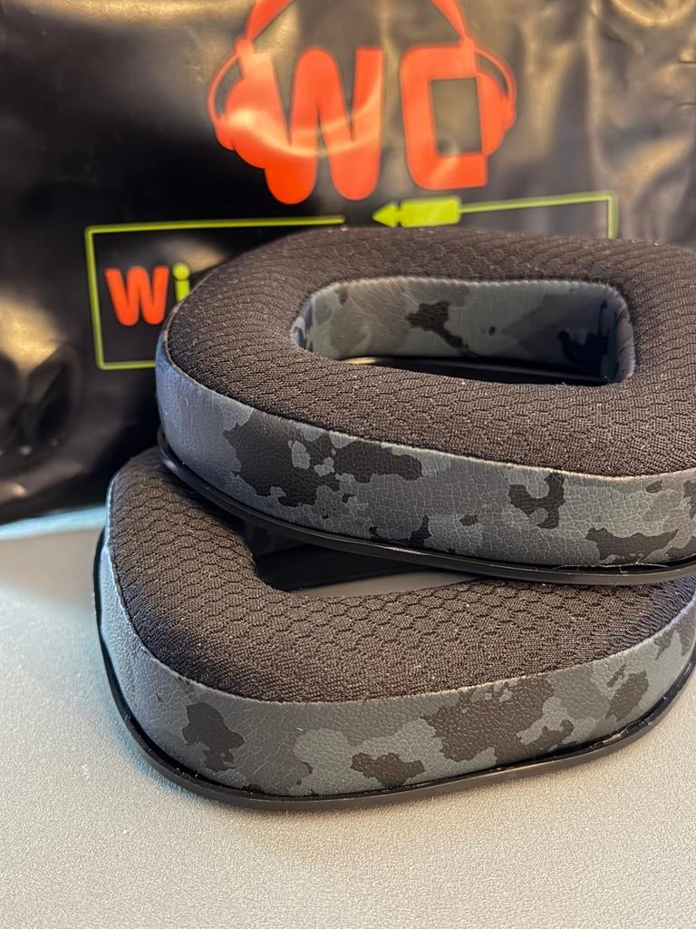 Wicked Cushions Freeze (Black Camo) - Logitech G Astro A40TR, Computers en Software, Headsets, Verzenden, Zo goed als nieuw, Over-ear