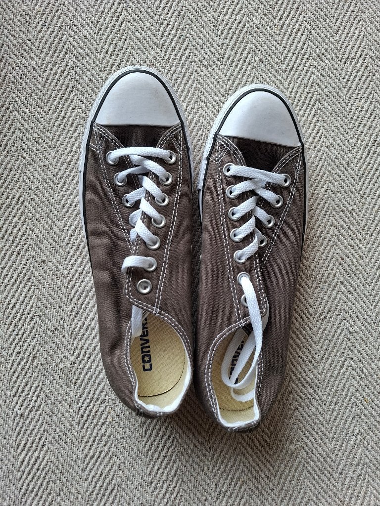 Converse Allstars 42, Ophalen of Verzenden, Zo goed als nieuw, Bruin, Sneakers of Gympen