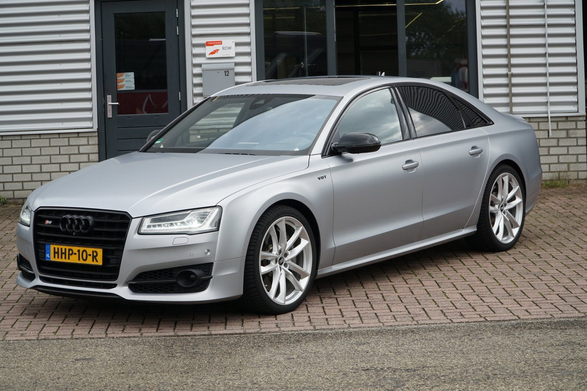 Audi A8 4.0 TFSI S8 plus quattro Pro Line+ 605 PK, Auto's, Automaat, Dealer onderhouden, Gebruikt, Bedrijf