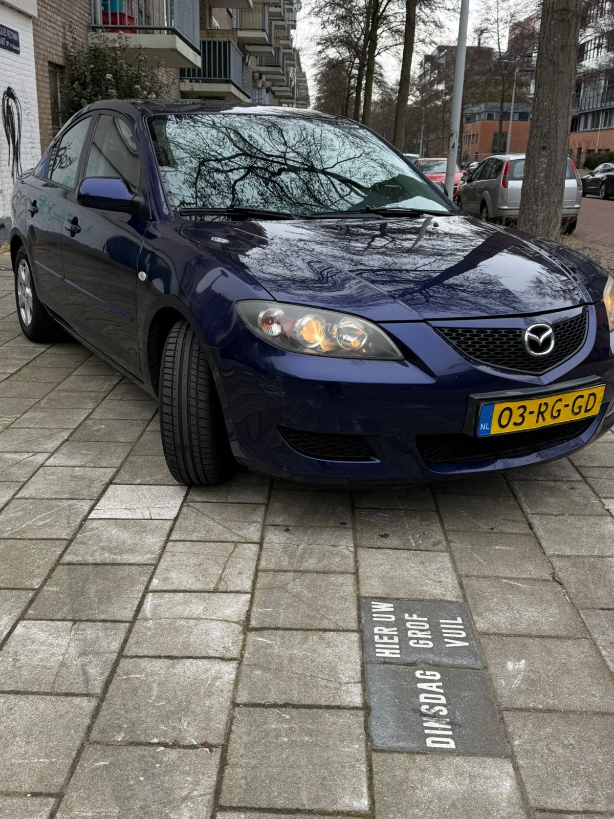 Mazda 3 1.6 Sedan 2005 Blauw, Auto's, Mazda, 4 cilinders, Blauw, 49 €/maand, 1200 kg