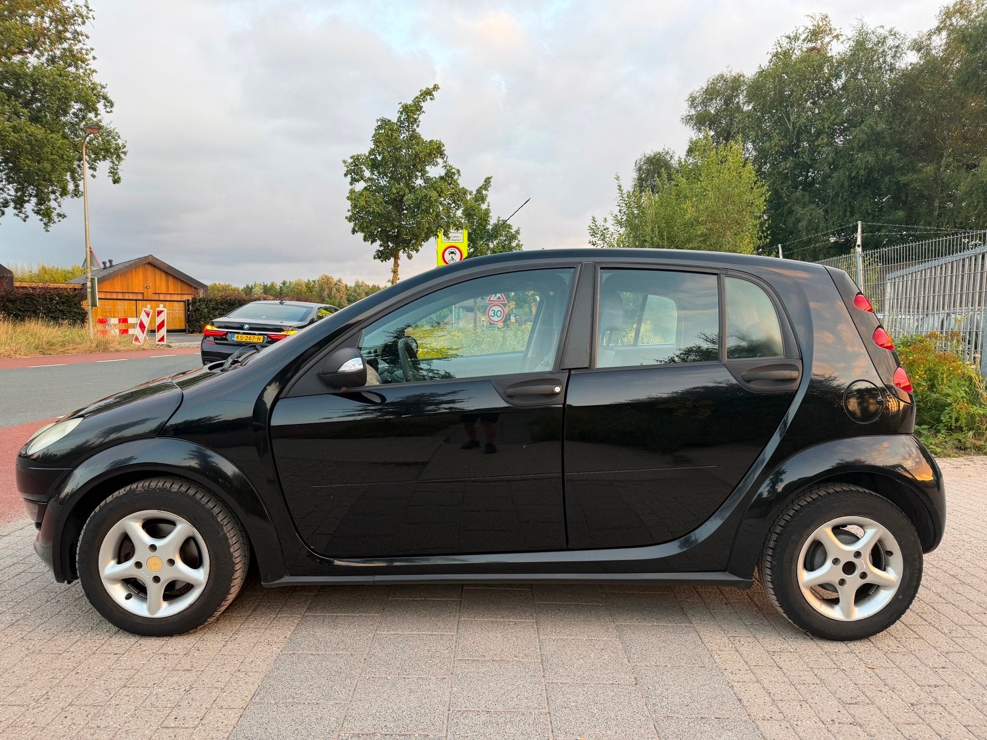 Smart Forfour 1.0 Spring Edition III, Auto's, Smart, Voorwielaandrijving, ForFour, Zwart, Origineel Nederlands