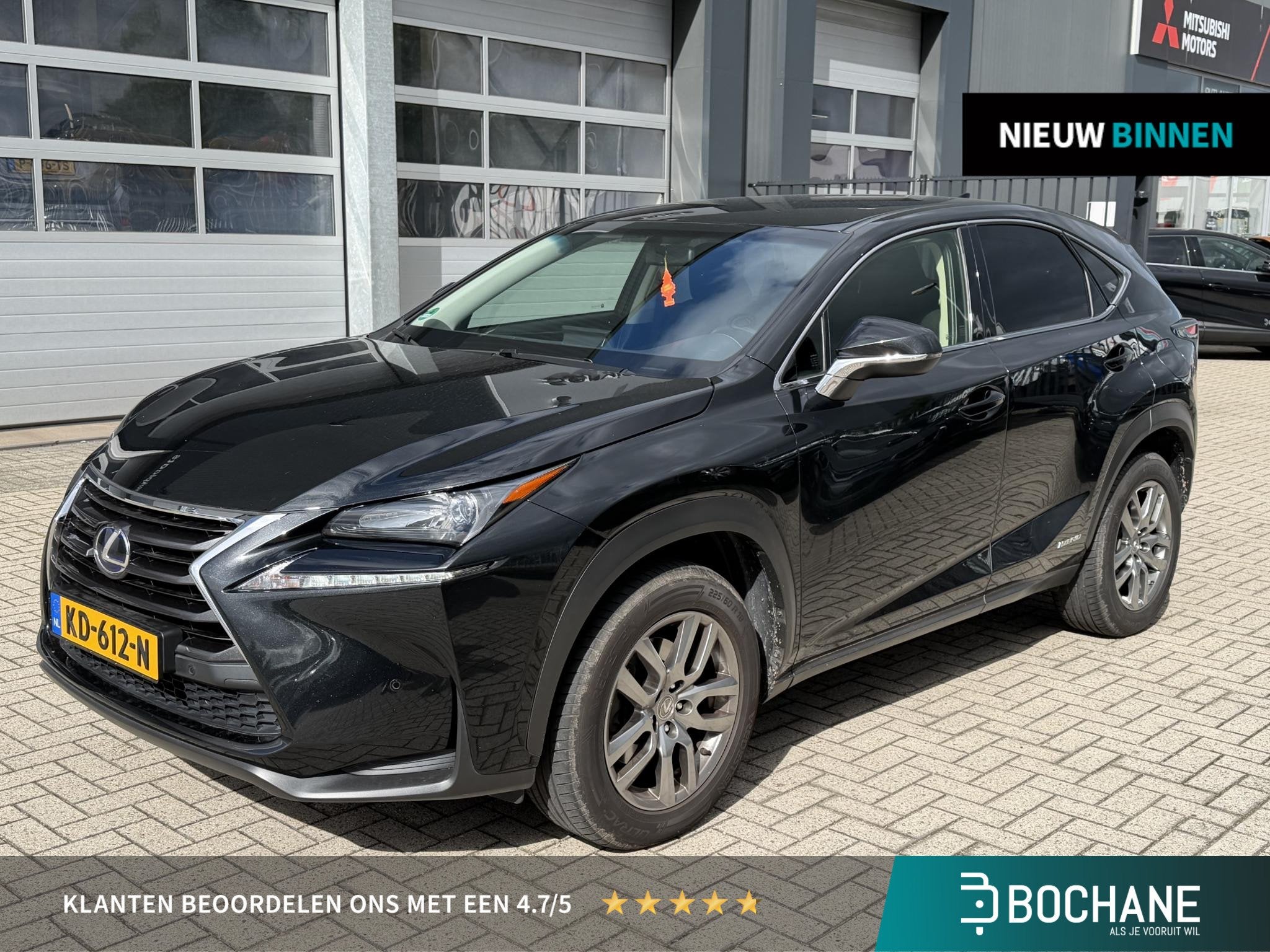 Lexus NX 300h | Navigatie | Climate Control | Cruise Control, Auto's, Stof, Gebruikt, Met garantie (alle), Zwart