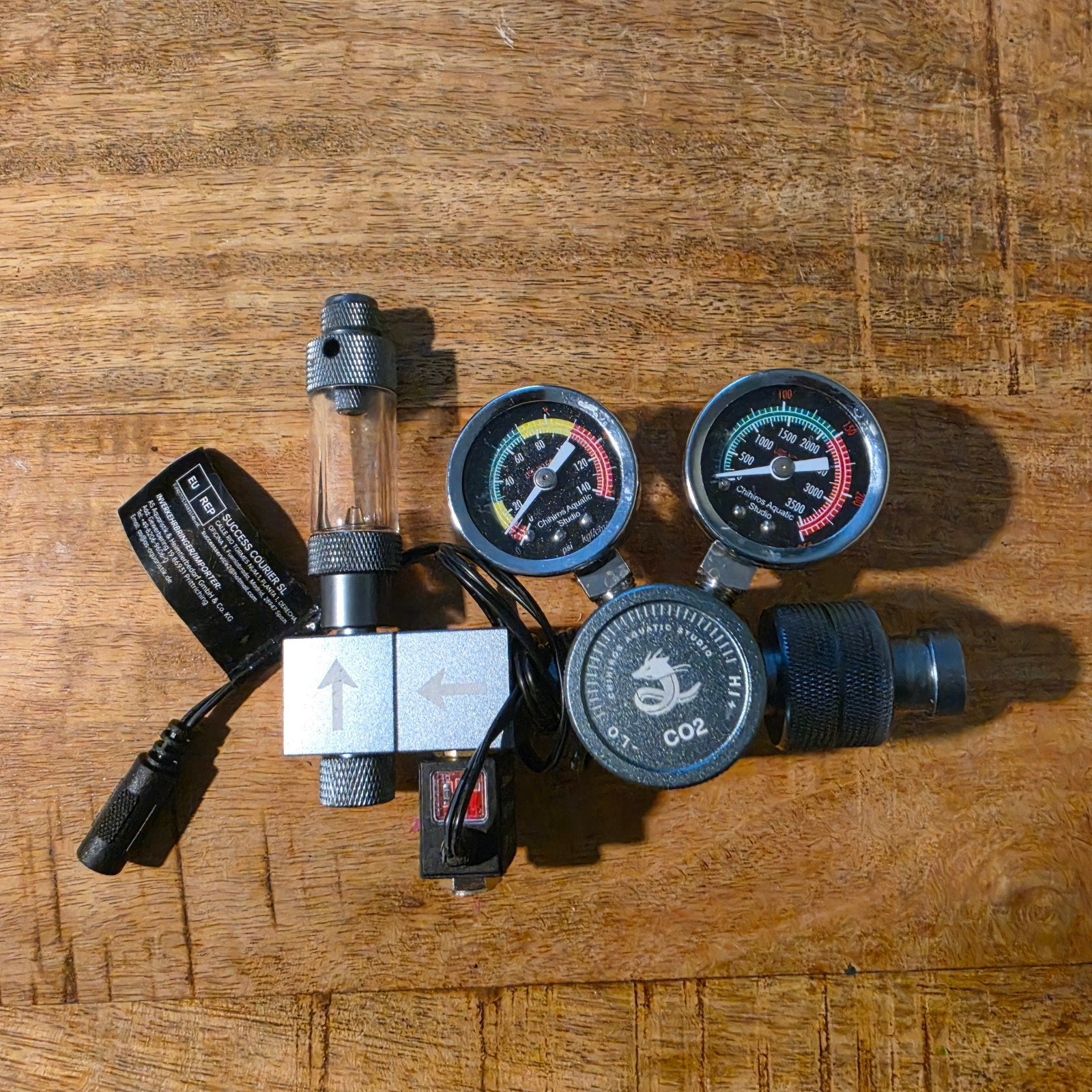 Chihiros drukregelaar pro limitid complete set ., Verzenden, Zo goed als nieuw