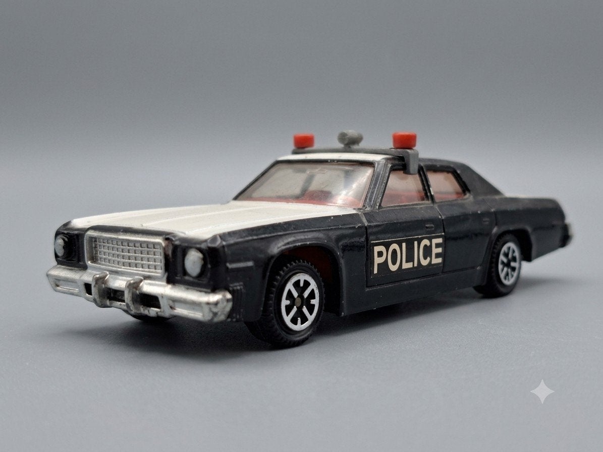 Plymouth politieauto- Dinky Toys - 244, Ophalen of Verzenden, Nieuw, Auto