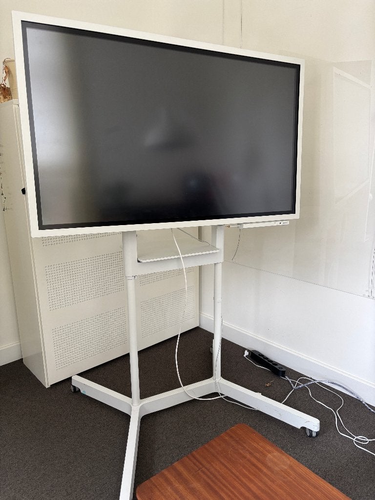 Samsung Flip 2 WM55R 55 inch digitaal flipover scherm, Computers en Software, Monitoren, Ophalen, In hoogte verstelbaar, Ultra HD (4K)