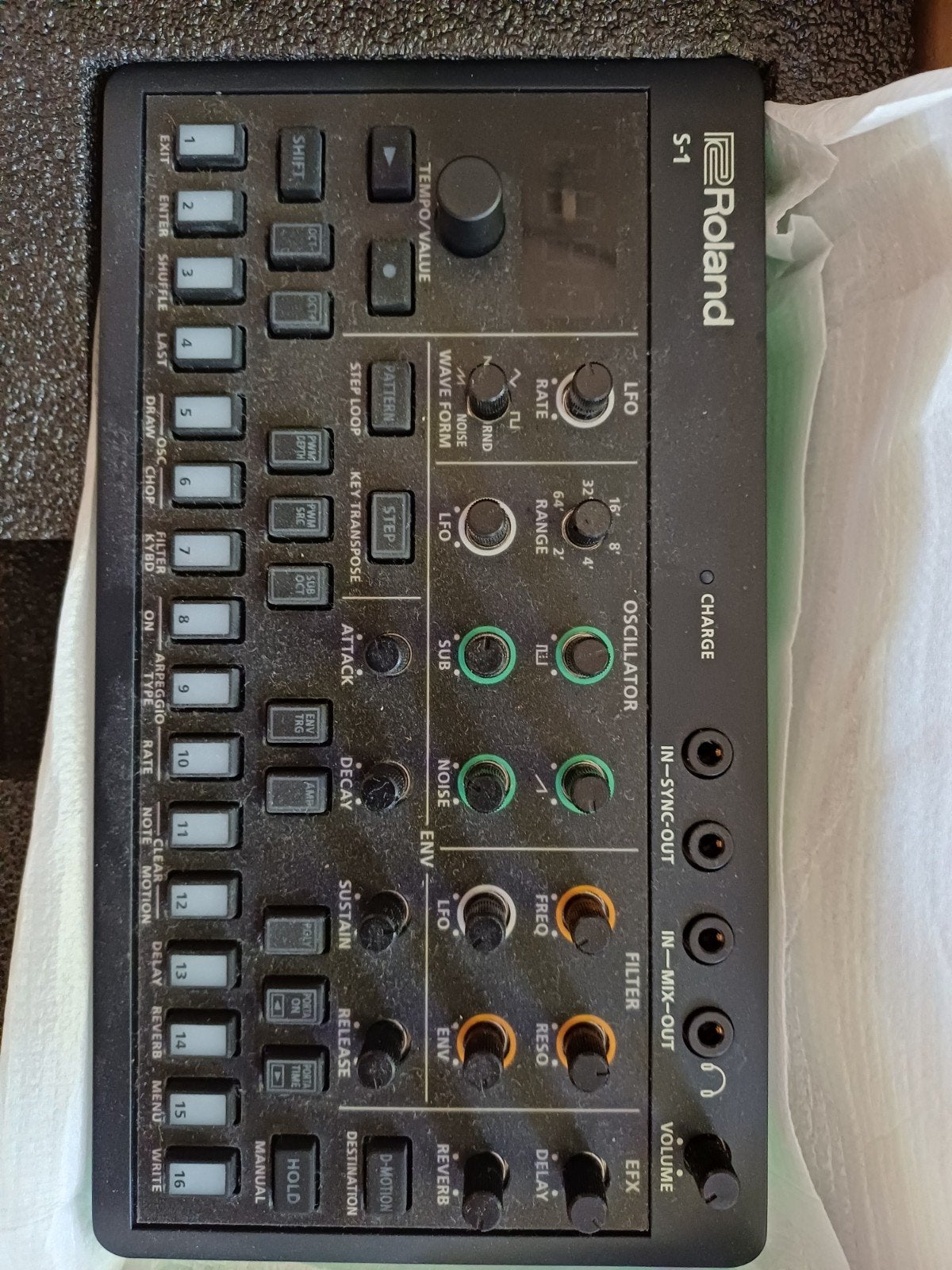 Roland S1 Synthesizer, Ophalen, Zo goed als nieuw, Overige aantallen, Roland