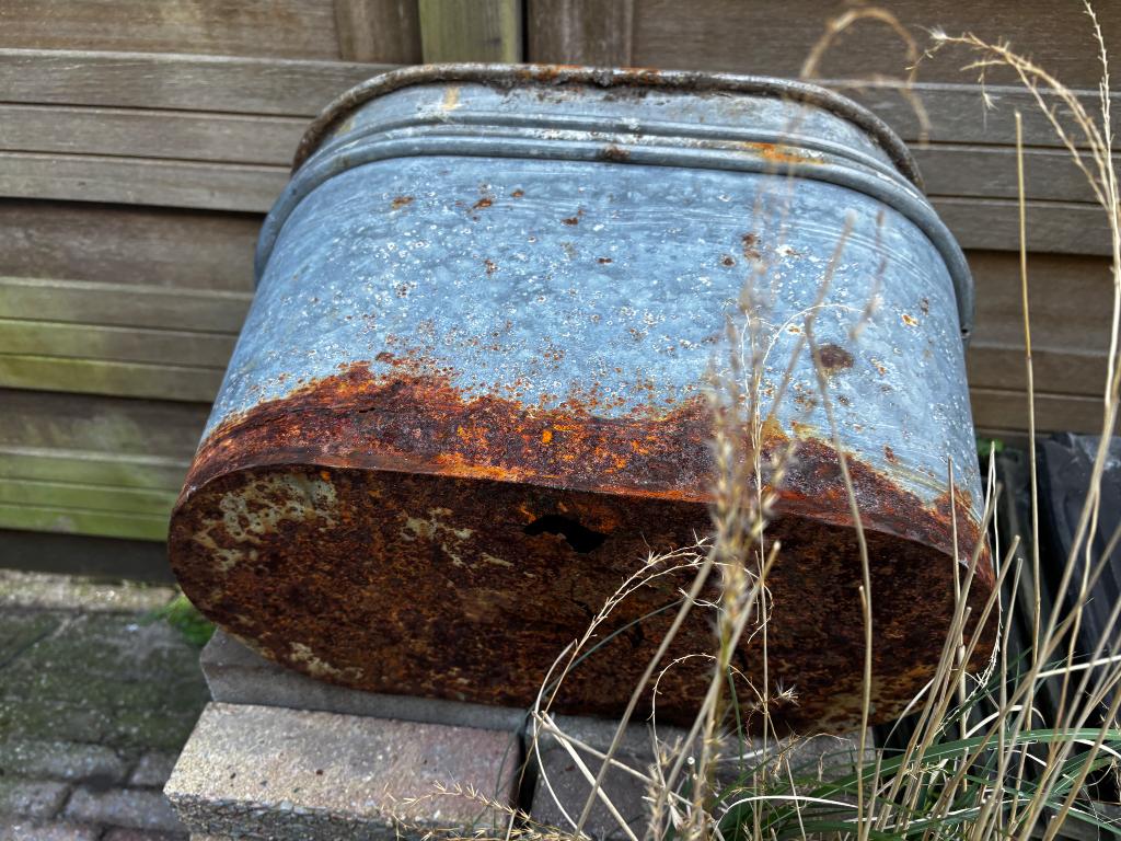Rusted metal flower pots, Ophalen, Gebruikt, Minder dan 30 cm, Rond