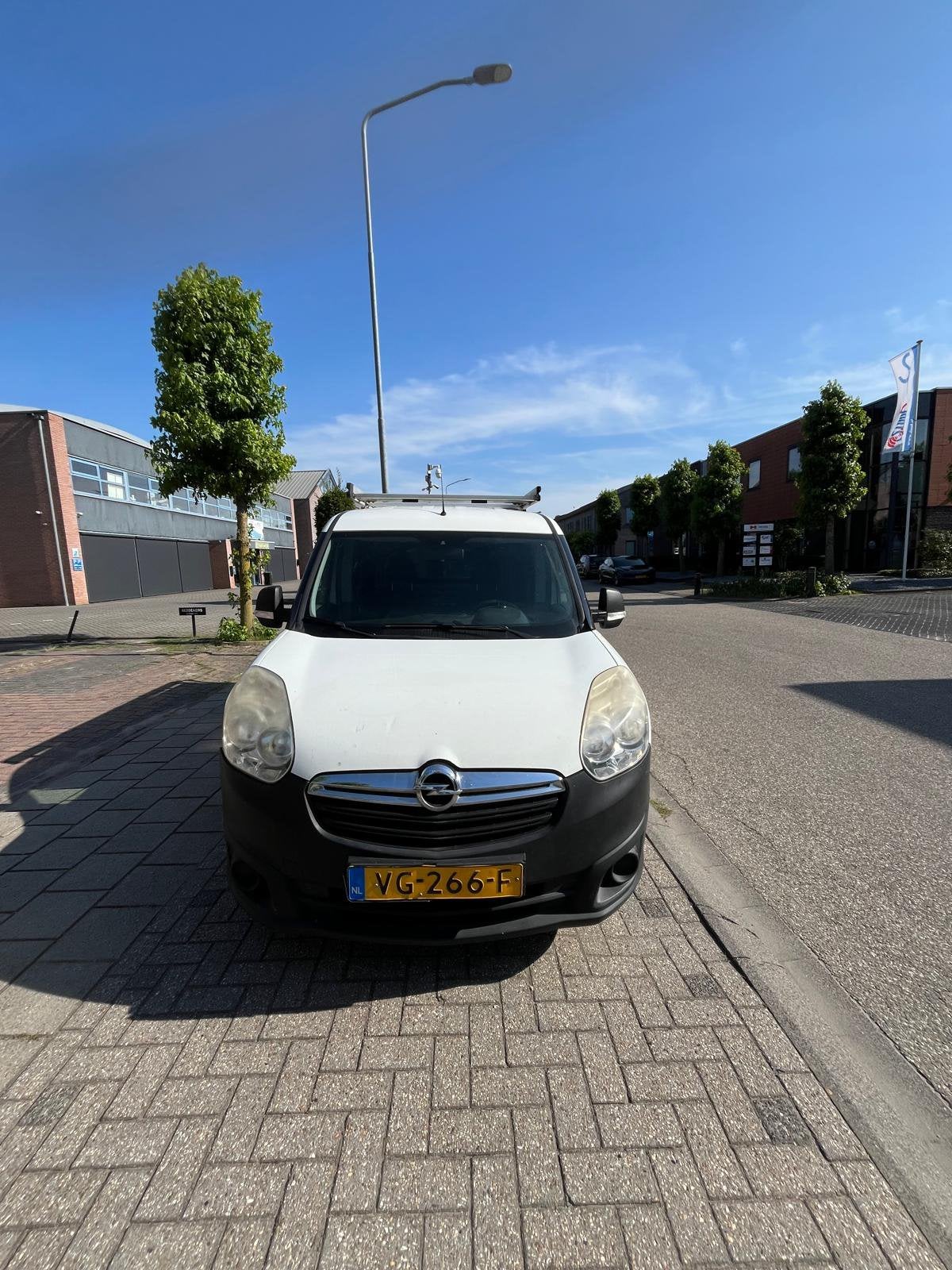 Opel Combo 1.6 D 66KW 2013, 1360 kg, 4 cilinders, Origineel Nederlands, 500 kg