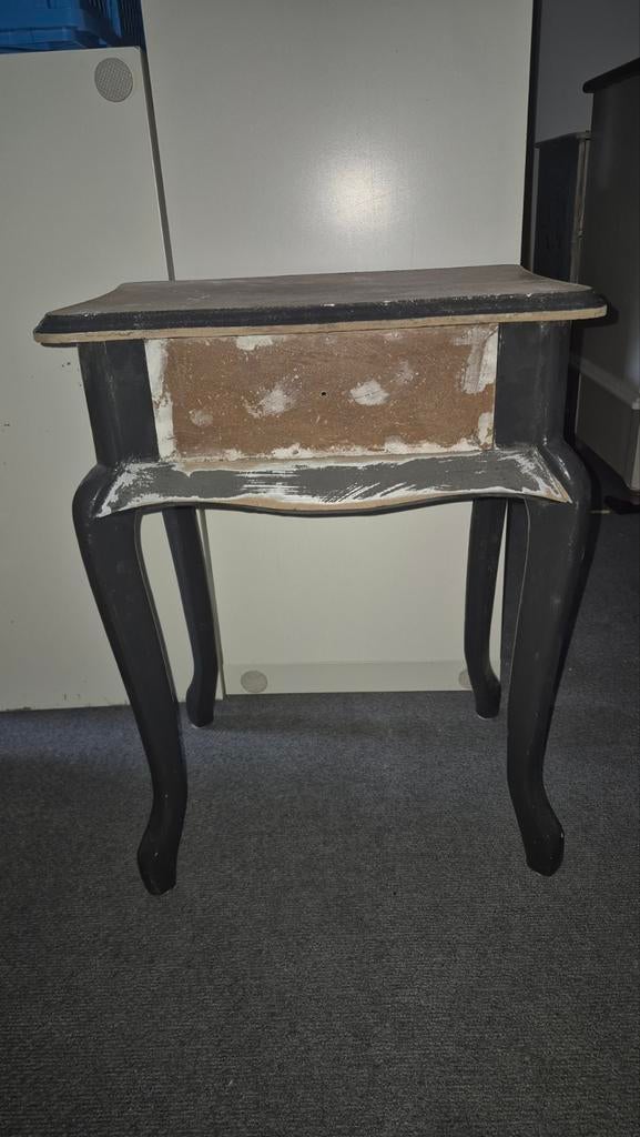Klus tafeltje / bijzet kastje - opknapper, Minder dan 55 cm, Gebruikt, Rechthoekig, Hout