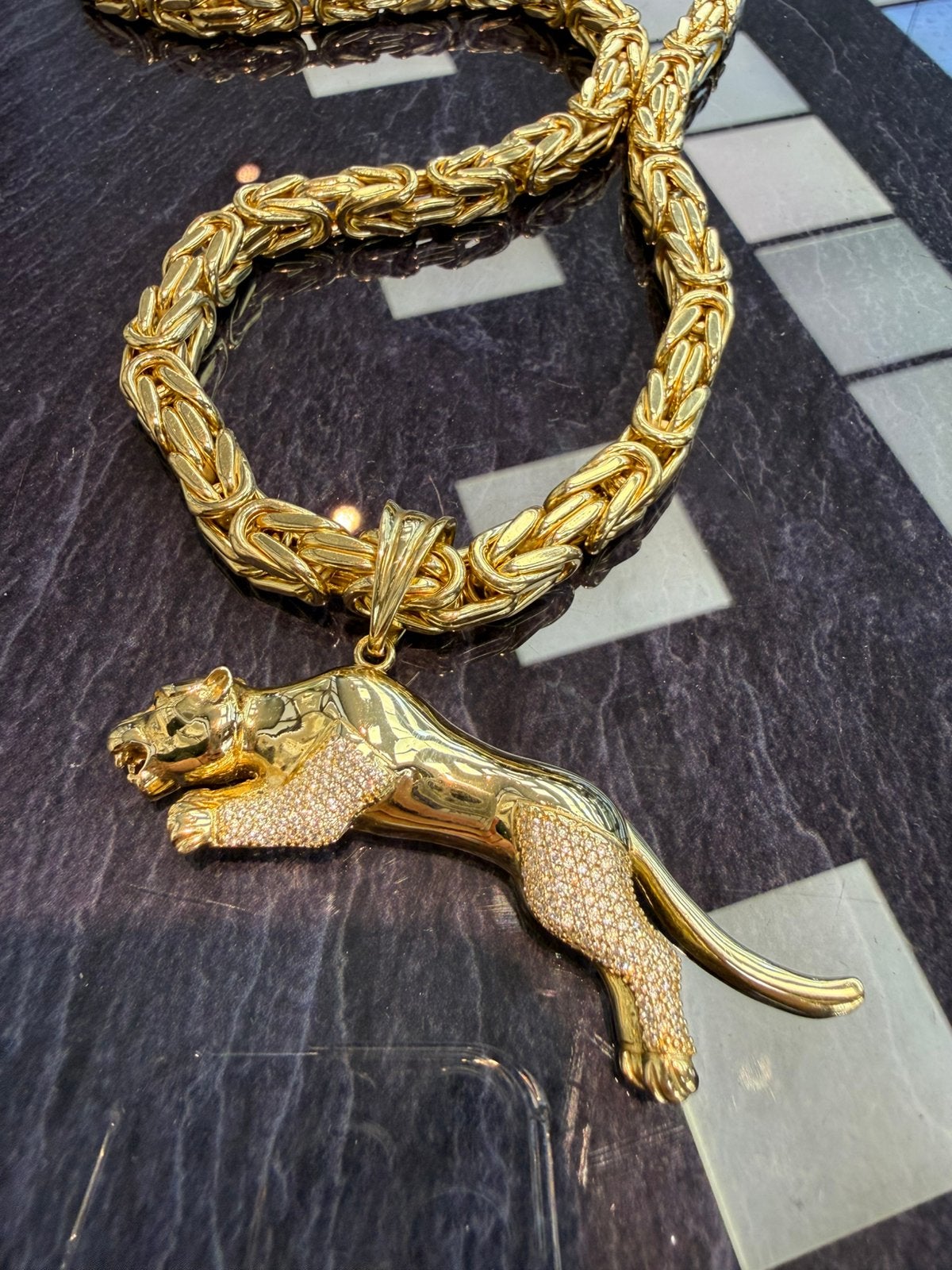 Prachtige 14k gouden koningsketting met leeuw hanger | 65 cm, Ophalen of Verzenden, Nieuw, Goud