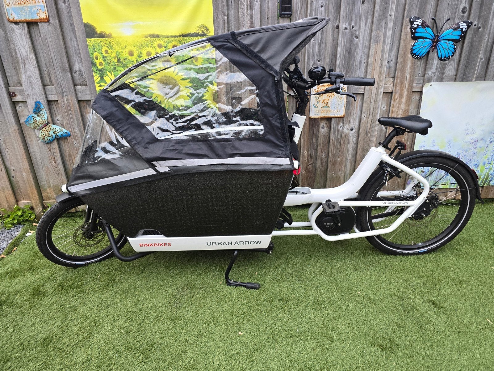 Urban Arrow Family Bakfiets met Huif en Bosch Motor, Fietsen en Brommers, Fietsen | Bakfietsen, Ophalen, Zo goed als nieuw, 3 kinderen