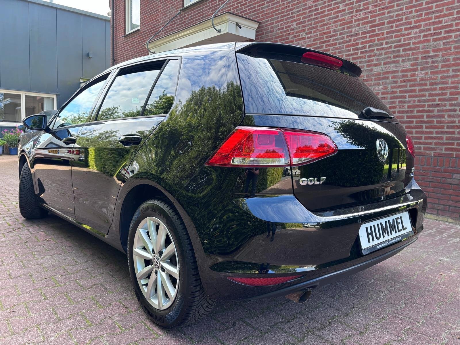 Volkswagen Golf 1.2 TSI Lounge uitvoering! Highline!, Voorwielaandrijving, Dealer onderhouden, Stof, Gebruikt