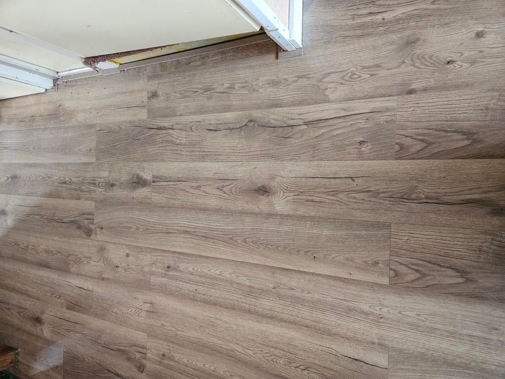 Foto 6 van Eiken/grenen vloerdelen +10% najaarkorting!