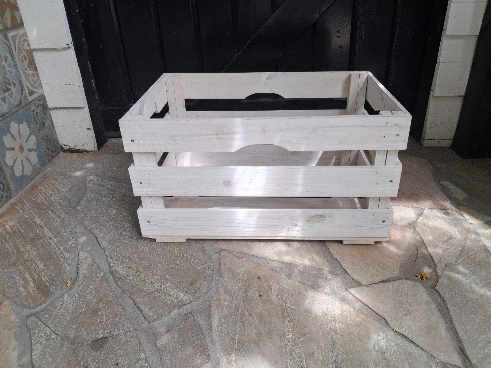Witte houten krat - decoratief en functioneel, Ophalen, Gebruikt, Grenenhout, Minder dan 50 cm
