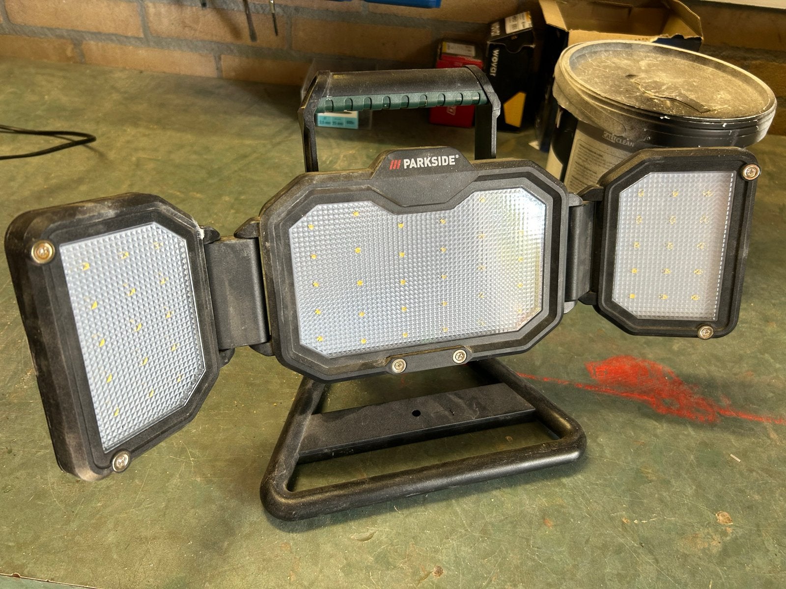 Parkside Bouwlamp - Oplaadbaar via telefoon kabel, Ophalen, Gebruikt, Minder dan 50 watt, Lamp