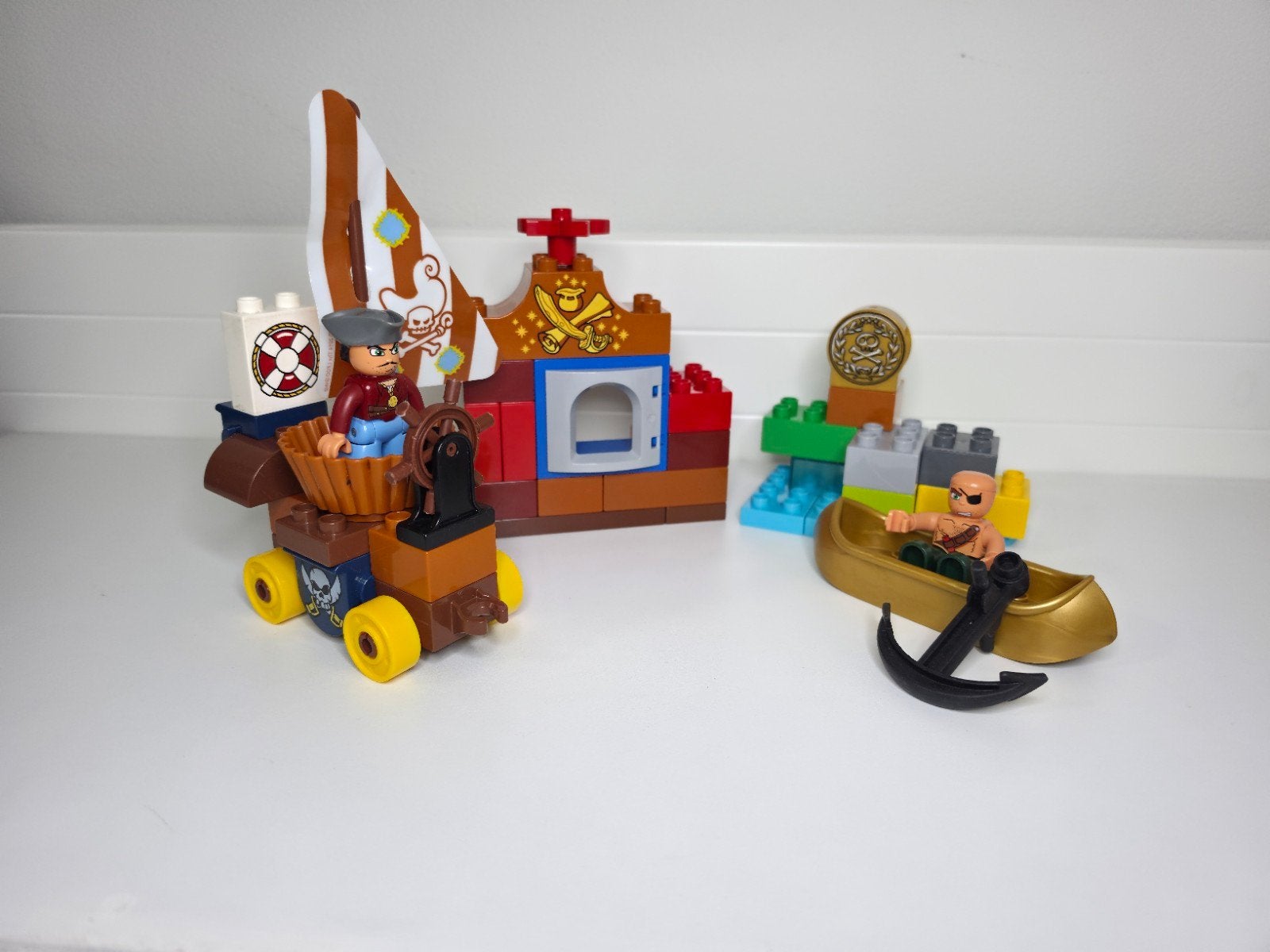 LEGO Duplo Piraten schat eiland met schurk en boot, Ophalen of Verzenden, Duplo