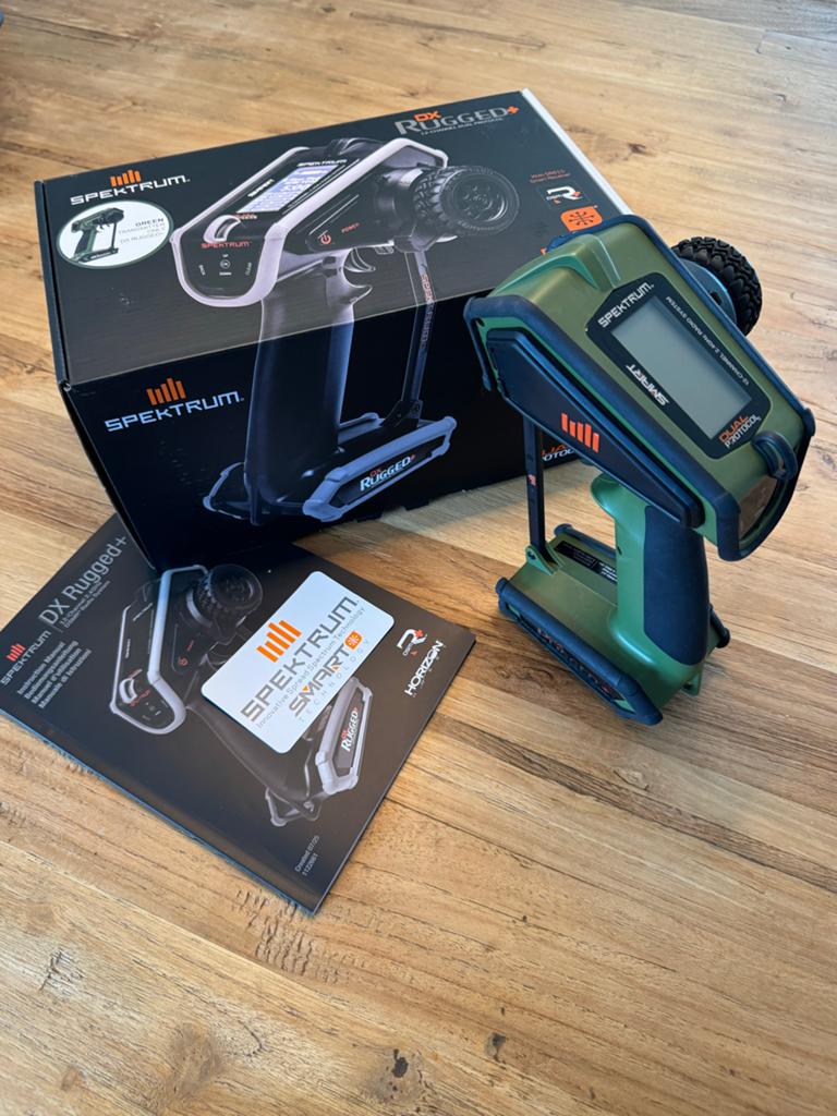 Spektrum DX Rugged+ 12-kanaals DSMR/SLT Radio, Hobby en Vrije tijd, Ophalen of Verzenden, Zo goed als nieuw, Overige schalen, Onderdeel